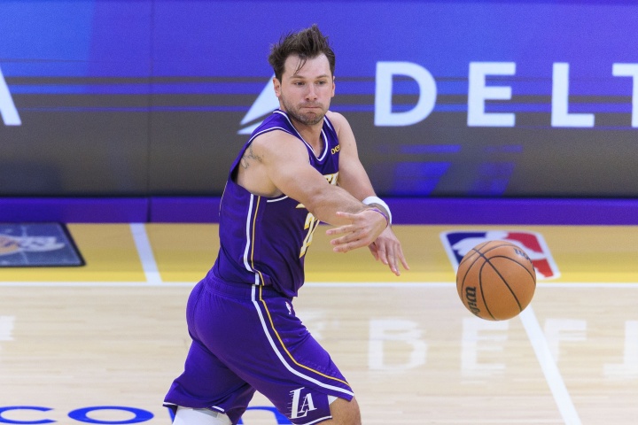 【评选】10月26日NBA最佳球员：东契奇